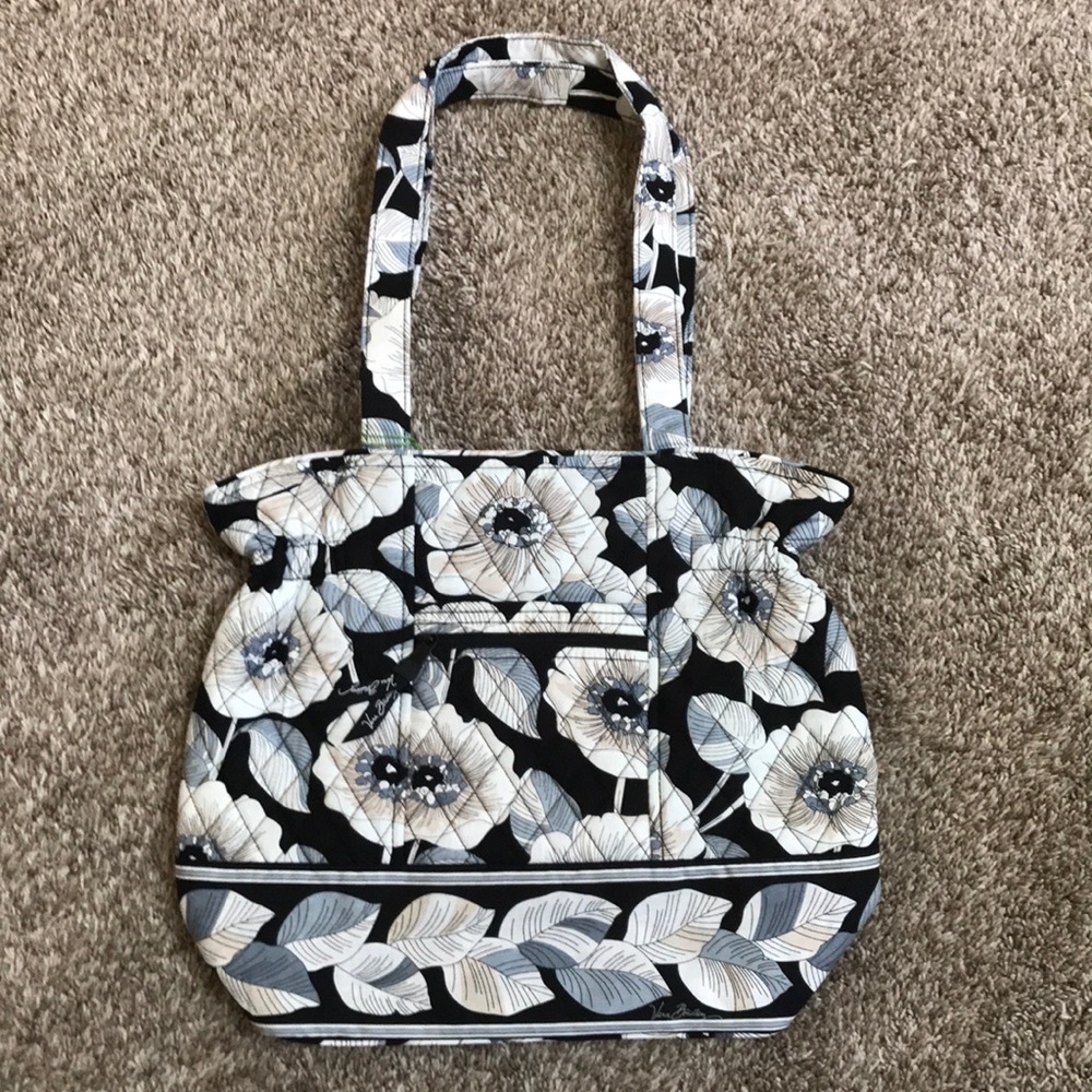 NWT Vera Bradly Laura tote in Camellia